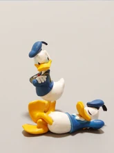  Disney Donald Duck Station Sleeping Posture Two Car Ornaments Hand-Made  Model  Kawaii Car Accessories Decoration Interior Woman 