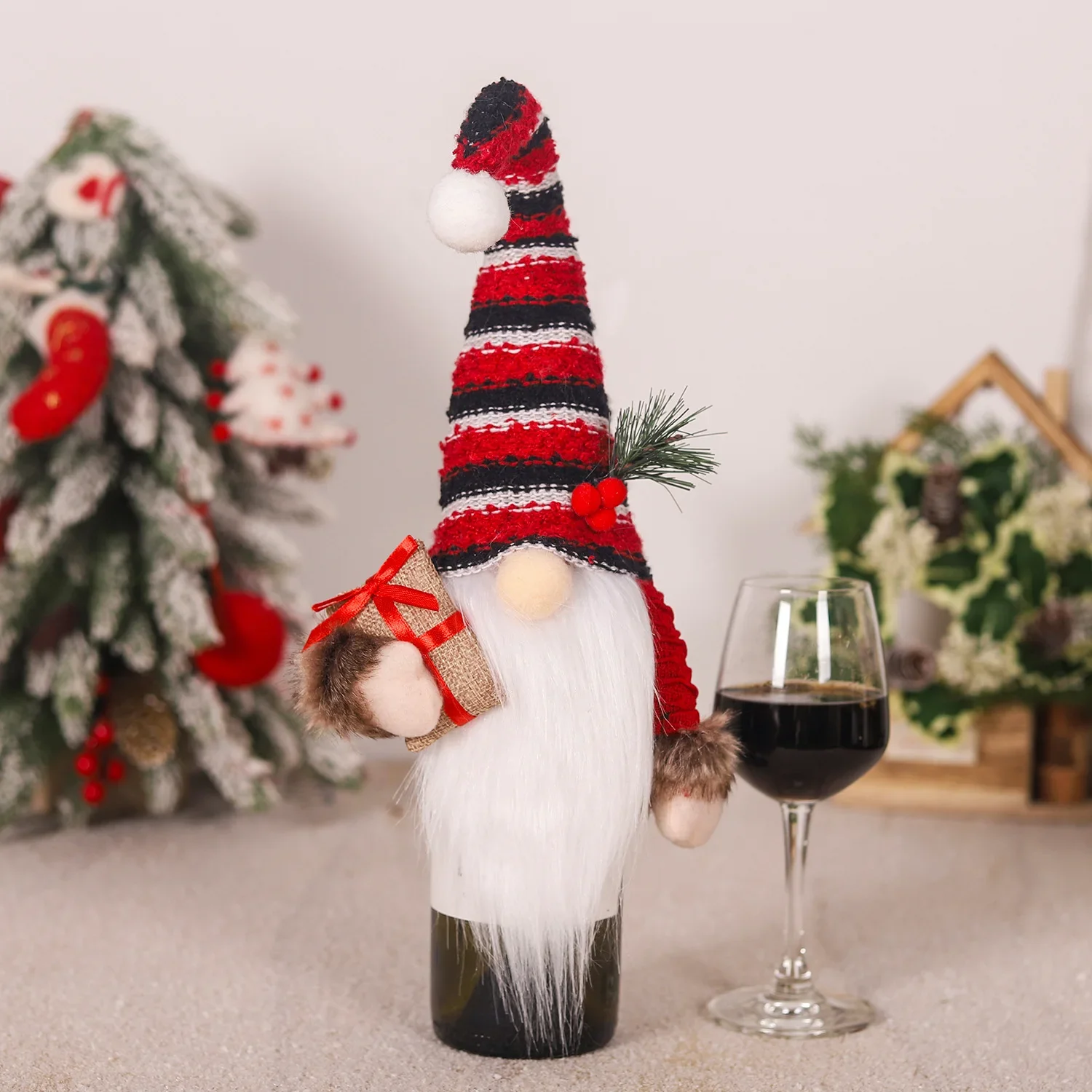 Description Picture 6 of itemChristmas Wine Bottle Cover Dwarf Doll Christmas Knitted Doll Woven Wine Bottle Bags for Christmas Party Dinner Table Decoration