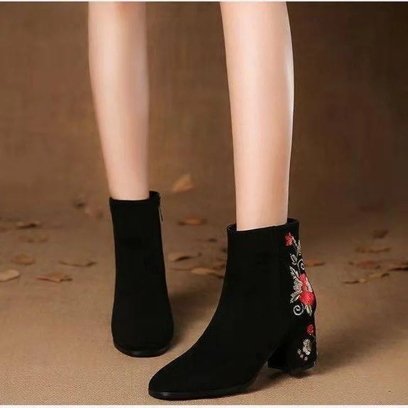 botas de tacon moda mujer botas altas invierno mujer botas camperas mujer  2021 botas de tacon para mujer Comemore Botines de ante para mujer, zapatos  cálidos de algodón con tacón medio bordado,