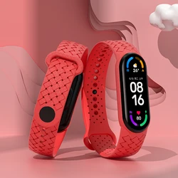 Silicone Braided Solo Loop Bracelet - Quick Replacement Sport Strap - Mi Band 7 - 6 - 5 (12 True red)