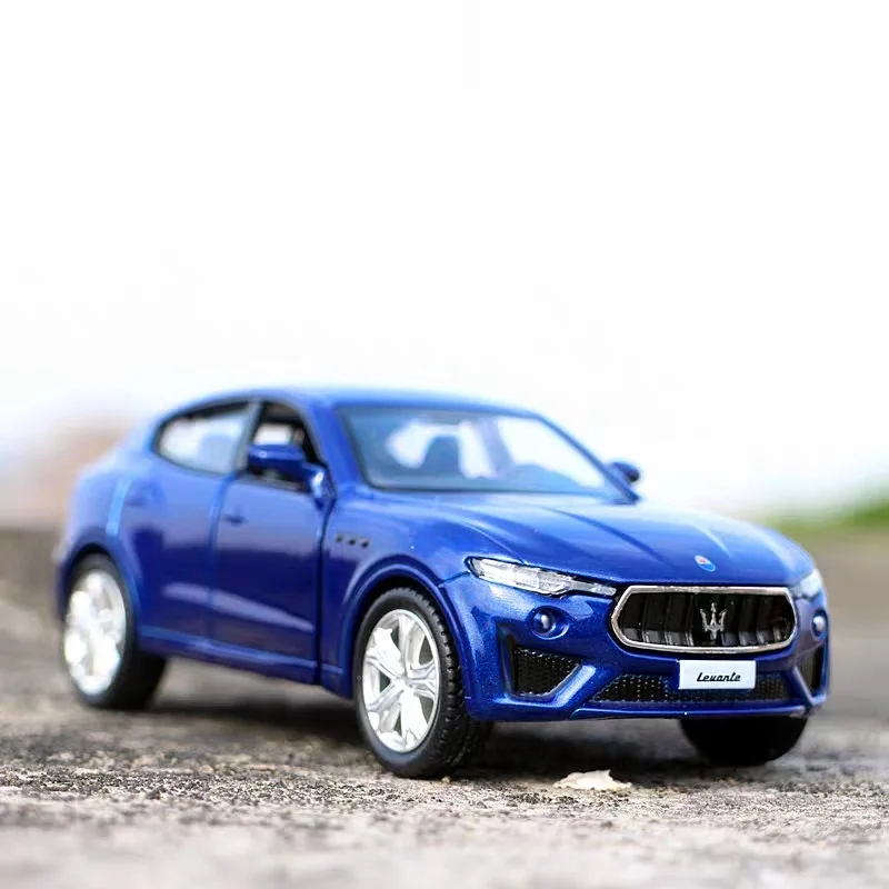 

5 Inch Metal Car Maserati Levante Luxury SUV Simulation Exquisite Diecasts & Toy Vehicles RMZ city 1:36 Alloy Collection Model