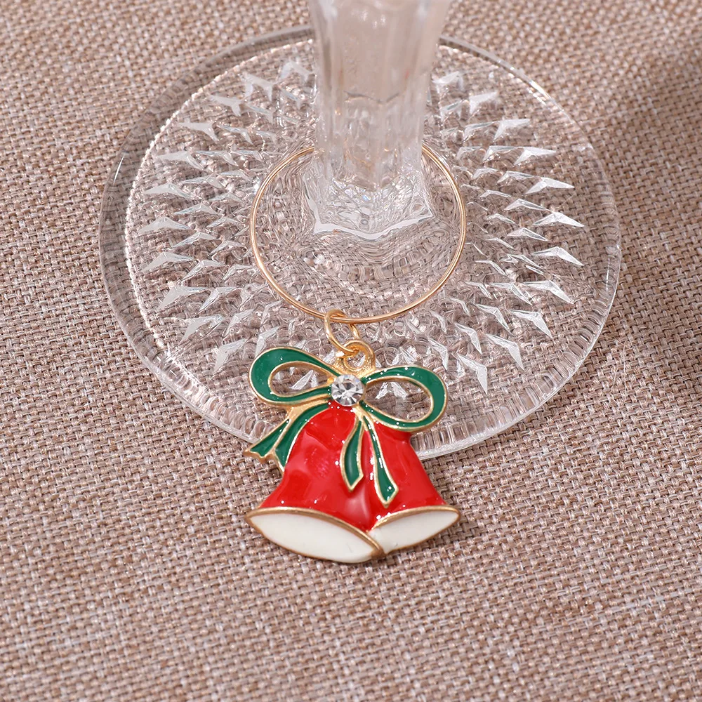 6Pcs/Set Christmas Wine Glasses Decoration Charm Party New Year's Cup Ring Decoration Christmas Charms Home