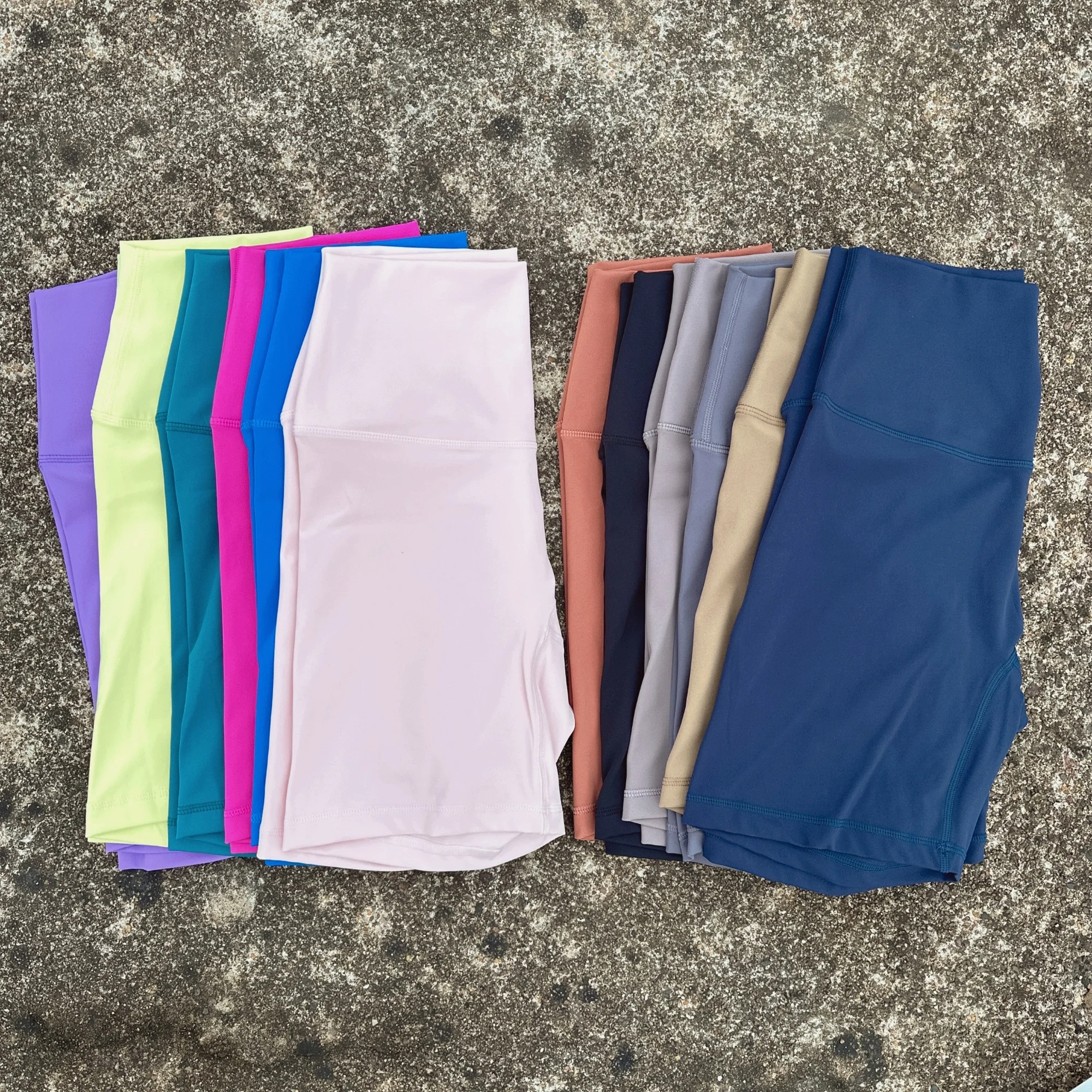 Women's High-Waist Cycling and Fitness Shorts with Built-In Pocket