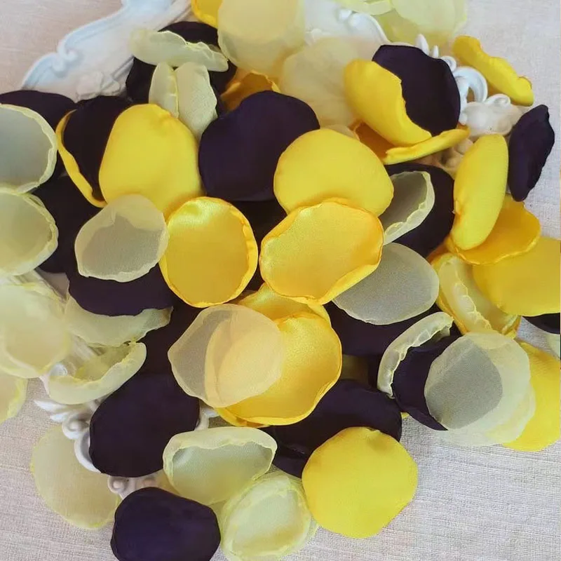 200Pcs/Bag Mixed Color Silk Satin Rose Petals Artifical Flowers Girl Basket Home Decor Valentine Day Wedding Accessories