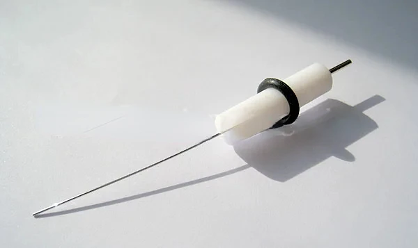 

pt wire counter electrode 0.5 * pt wire electrode