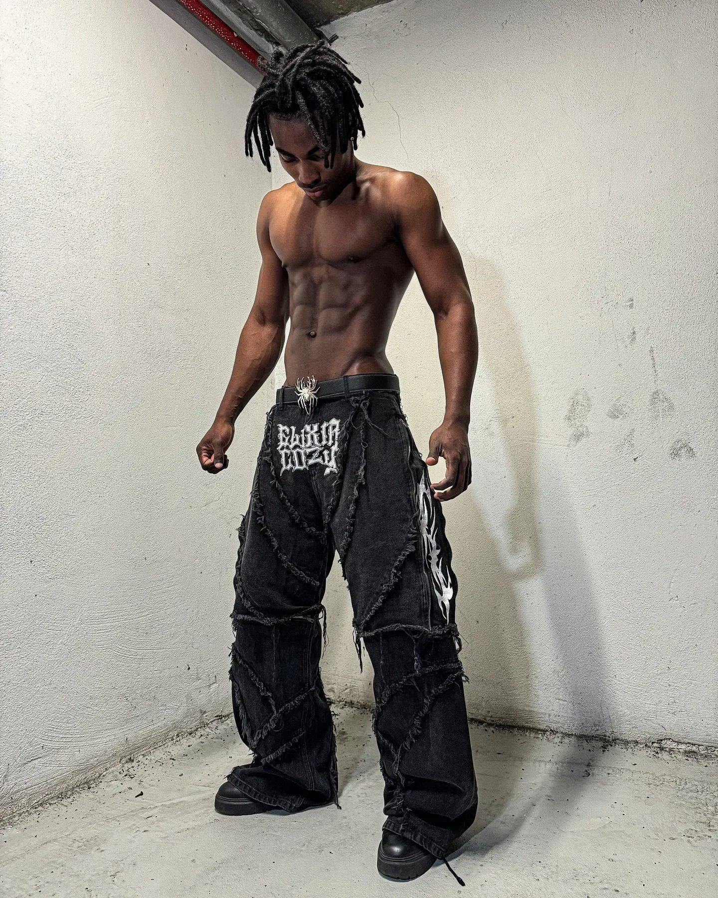 New Fashion America Retro Street Zip Up Patchwork Baggy Jeans Men Y2k Stripe Embroidery Splicing Black Denim Pants Hip Hop Jeans