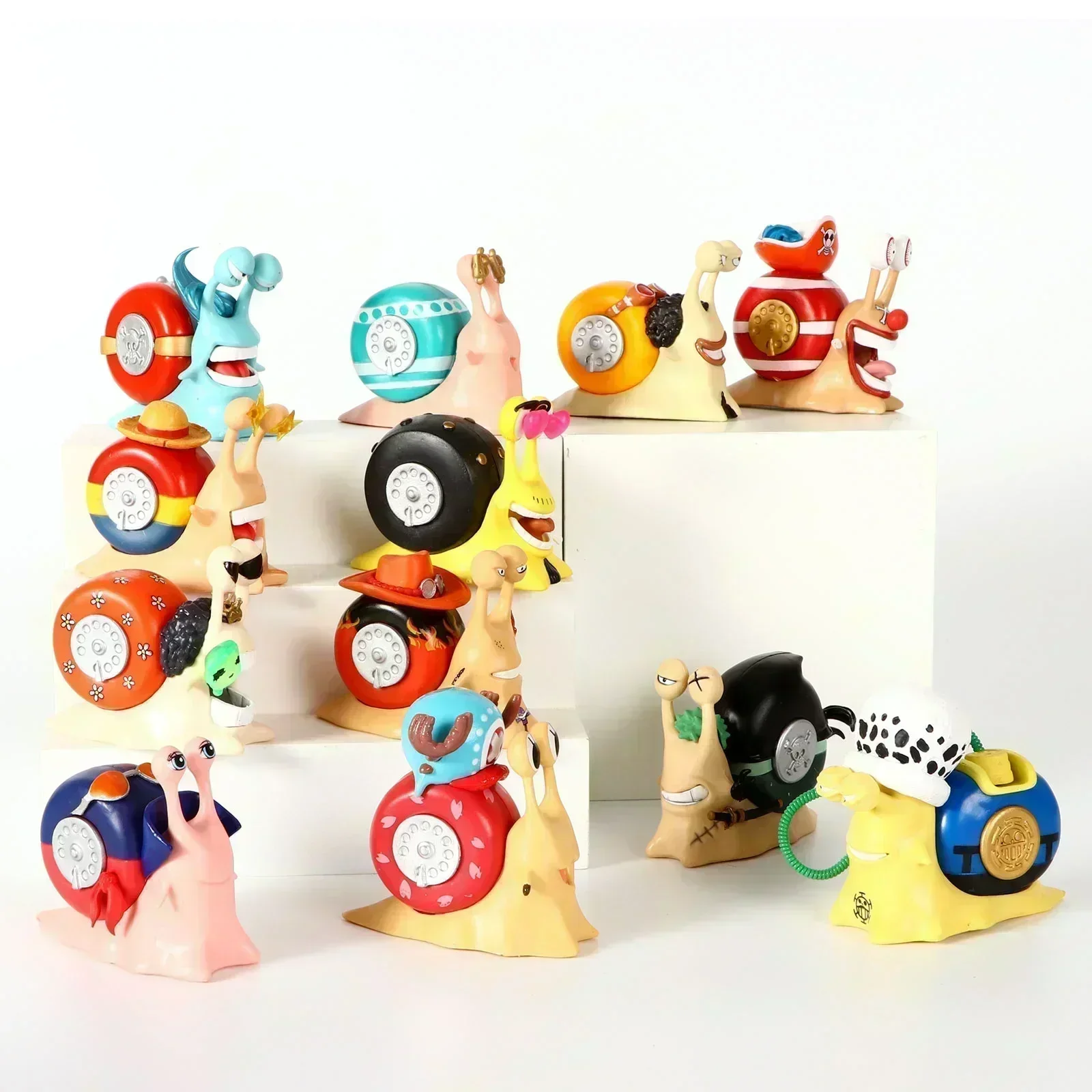 Anime Action Figure Anime One Piece Den Den Mushi Luffy/Ace/Law/Zoro/Sanji/Chopper Phone Bug 12styles for Choose