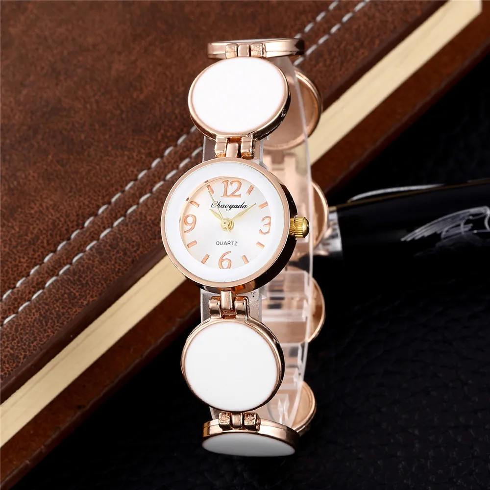 Fashion Diva - ITEM CODE SFW07 Luxury Women Watches Set Fashion Geometric Bangle  Bracelet Quartz Clock Ladies Wrist Watch Rose Gold Plated Watches price  3500/- | Facebook