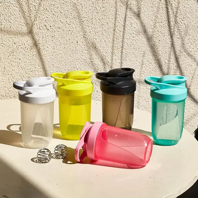 Fitn Protein Poer aker Cup Sport Water Bottle Men Women Outdoor Portable Stirring Cup Sc Milk Coffee Meal 300ml 5
