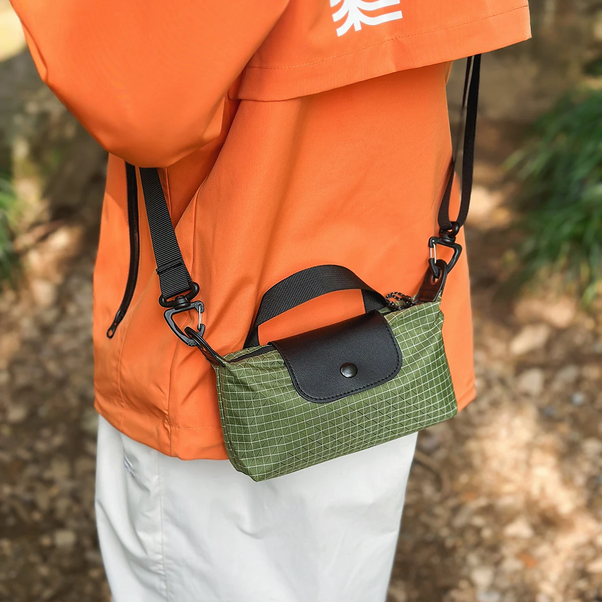 Crossbody Bag for Men, Portable Bag for Going Out, Fashionable Outdoor Bag, Couple Backpack, Plaid Phone Bag, Casual Camping Fitness Bag for Women