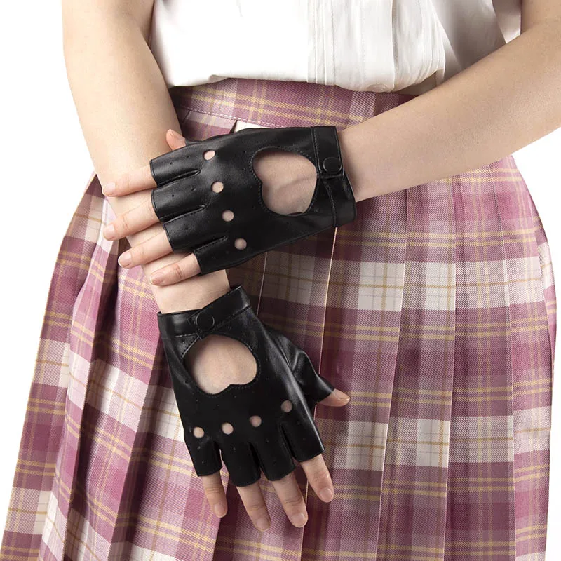 Black Punk Rivet Short PU Leather Half-Finger Gloves Women Hip-Hop Driving Motorcycle Party Cool Girl Handsome Fingerless Mitten