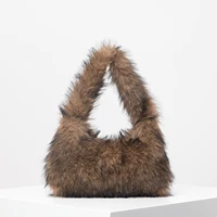 Autumn and Winter Plush Shoulder Handbag, Y2K Zipper Crescent Bag, Fashionable Armpit Bag, Cute Ladies Wallet (Random Pattern) 1