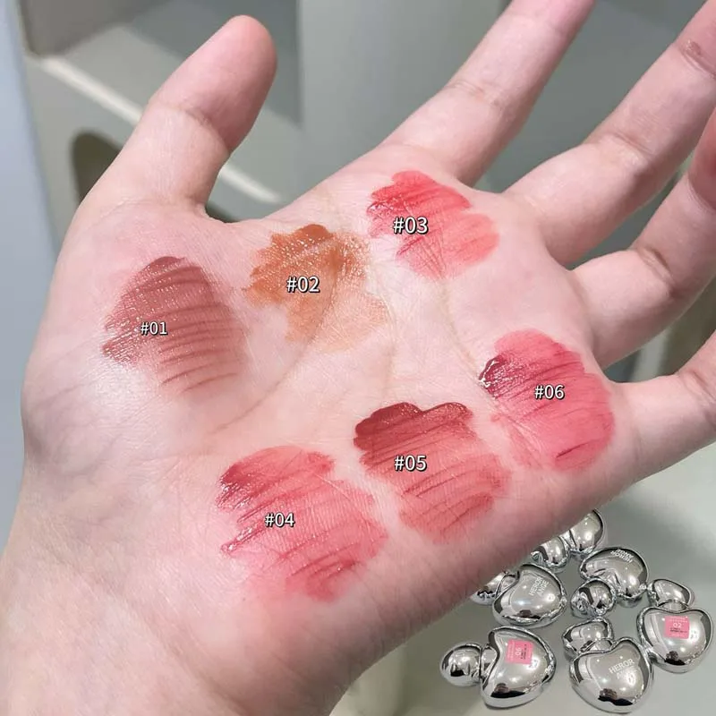 Description Picture 4 of itemPeach Heart Silky Matte Lipgloss&Blush Low-saturation Gray Pink Liquid Lipstick Waterproof Non-Stick Cup No Fade Lip Tint Makeup