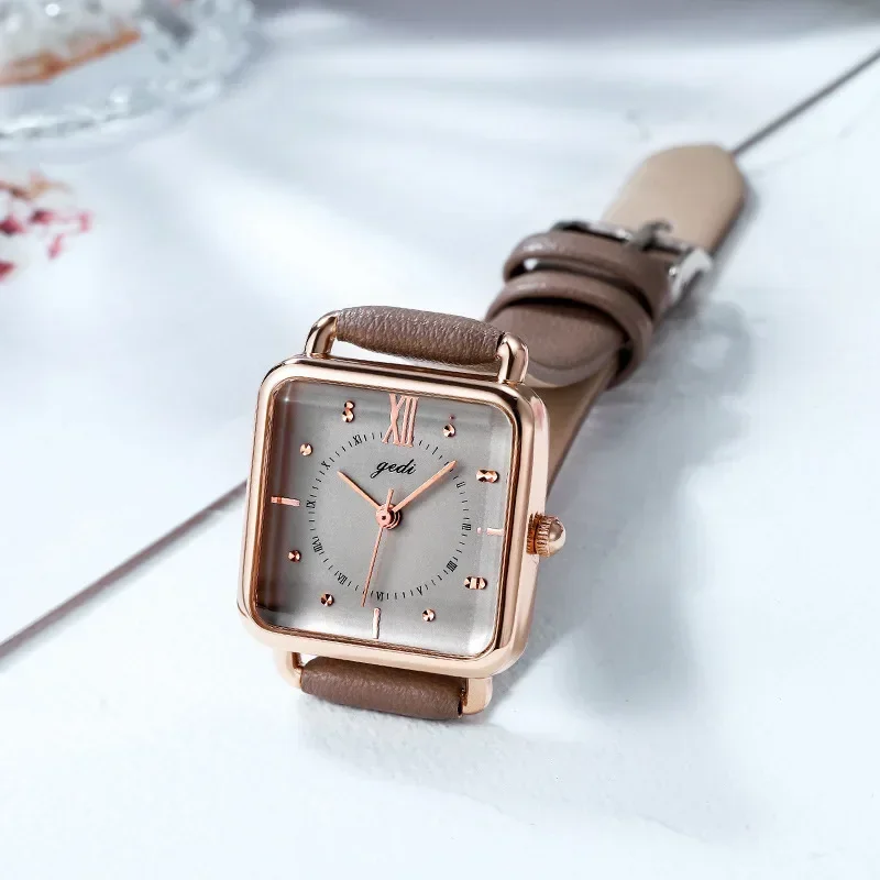 

Vintage Ladies Wristwatch High-grade Small Crowd Niche Square Superior Large Dial Women's Belt Quartz Waterproof Watch