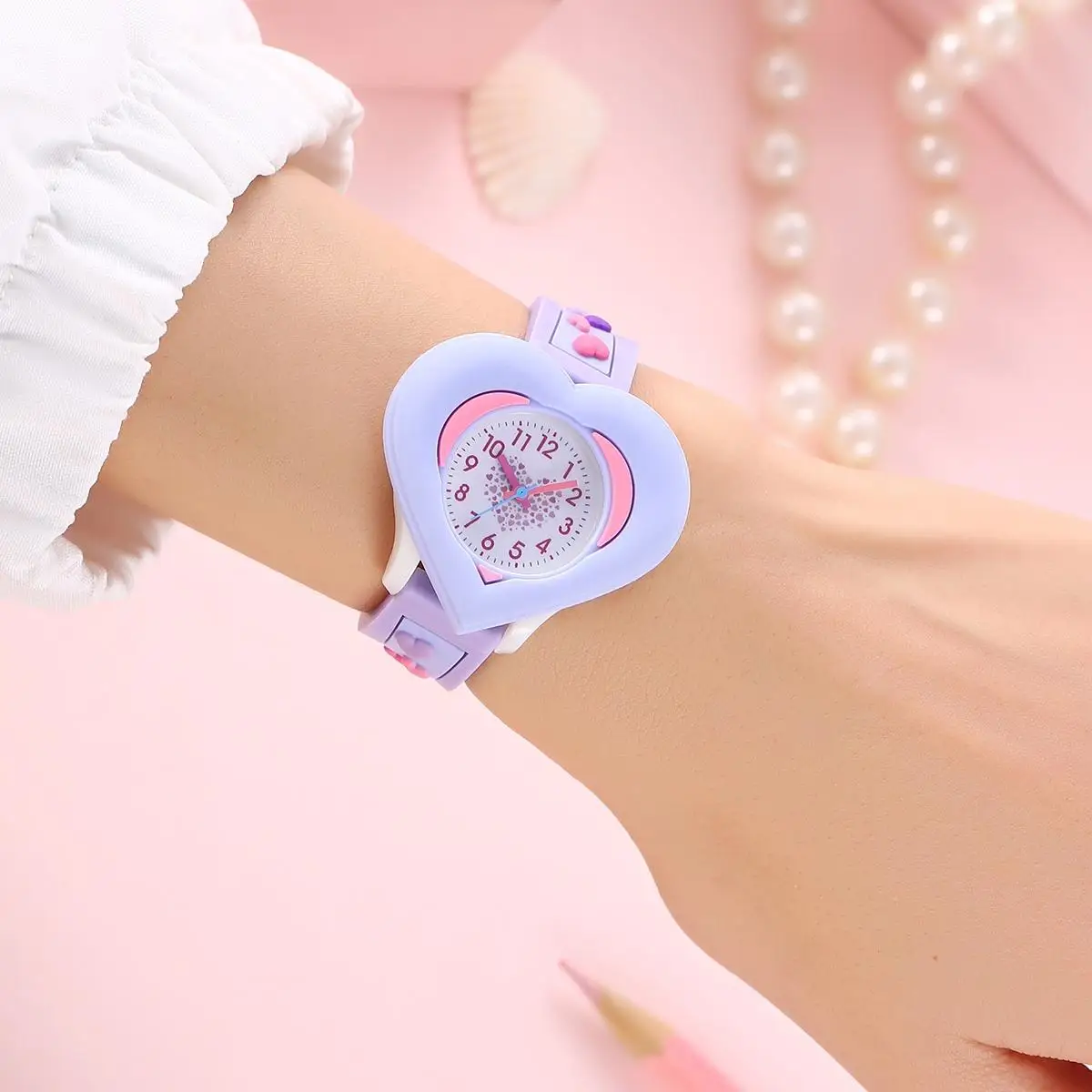 New Fashion Heart shaped Children's Love 3D Cartoon Watch Children's Learning Watch 5