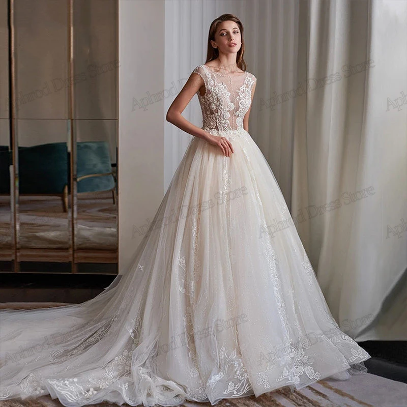 Женское ТРАПЕЦИЕВИДНОЕ свадебное