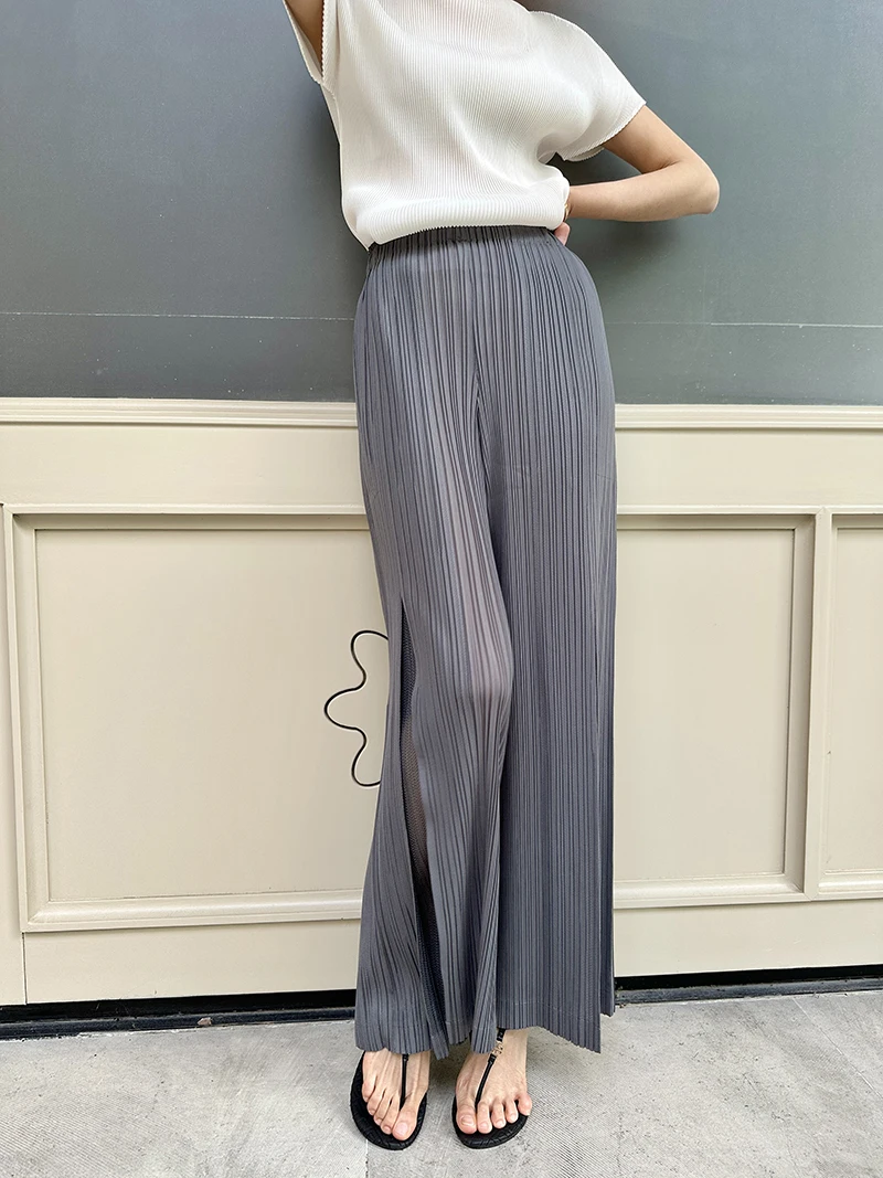 TREEMINGBIRD◆Flowing Pleated Layered Pants 韓国人気 2WAY TREEMINGBIRD] 2-way Folded Wrap Skirt-pants [ Dark Gray