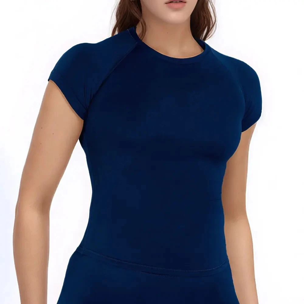 Seamless Yoga Top - Lightweight Workout Crop Top | Breathable Gym Wear for Women