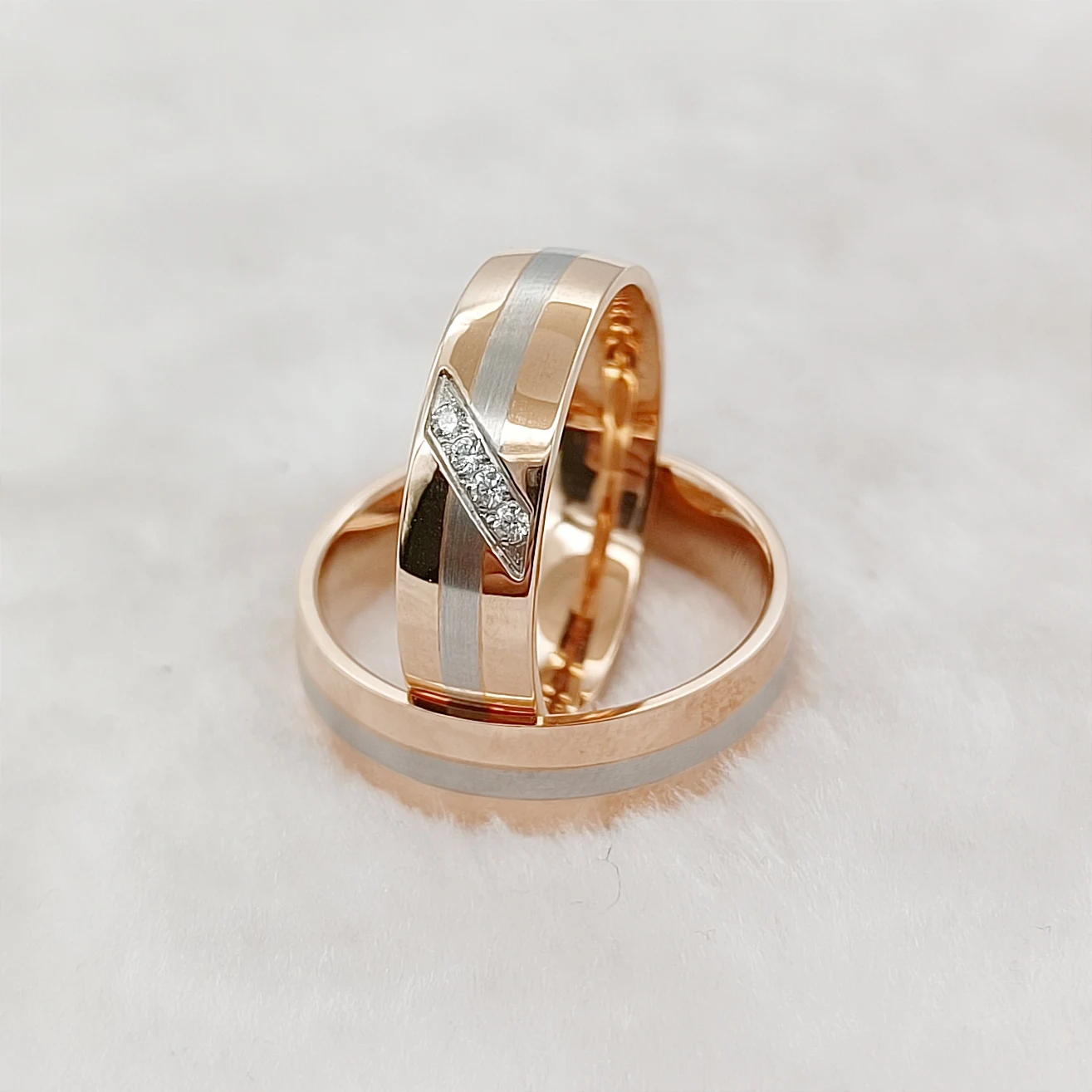 Wedding Rings Gold Plated 18k Stainless Steel Couples Ring