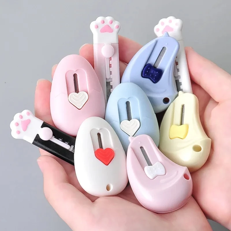 Lovely Cat Paw Mini Portable Utility Knife Paper Cutter Cutting Paper Razor Blade Letter Envelope Opener Knife Office Stationery