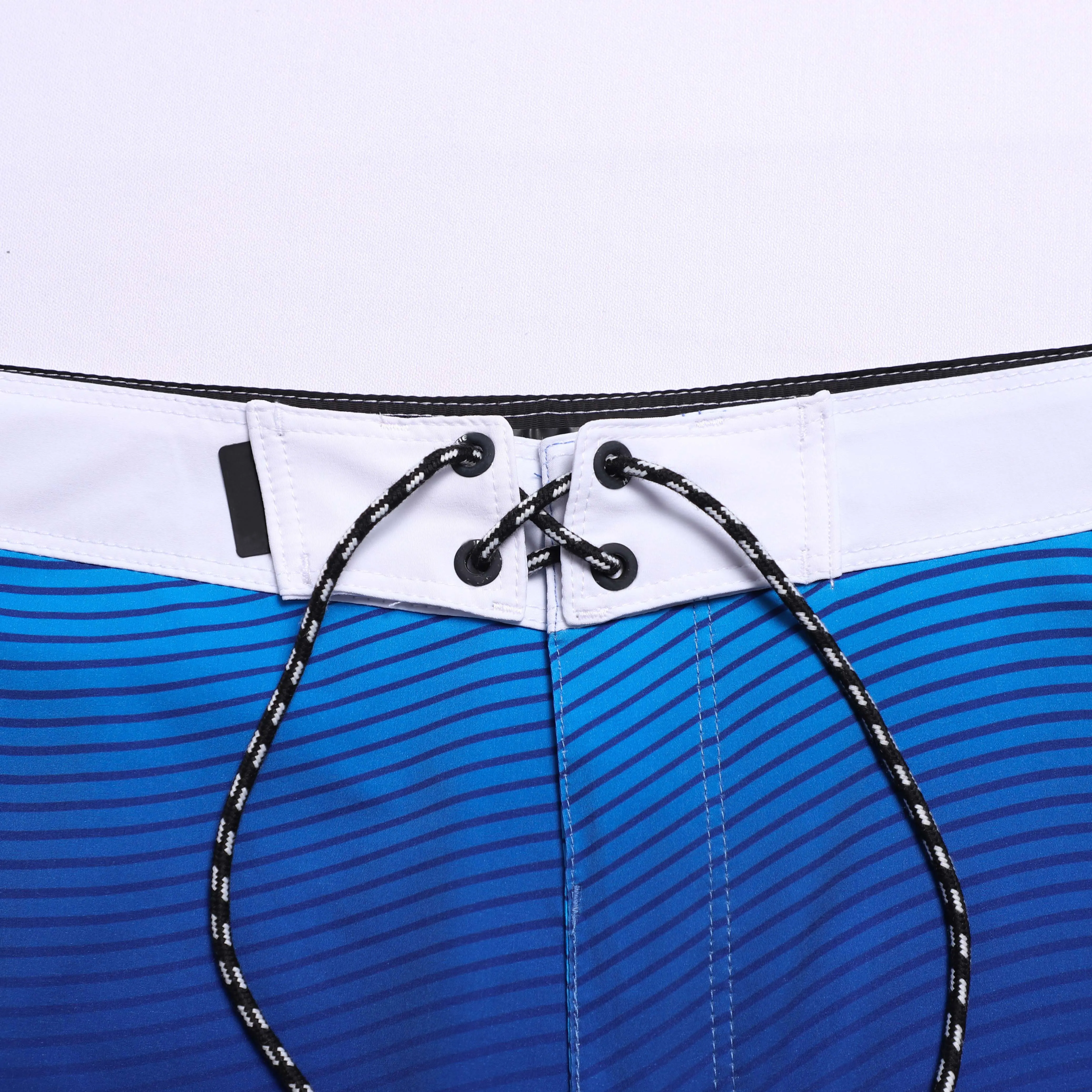 Рисунок 3 - Шорты мужские эластичные повседневные