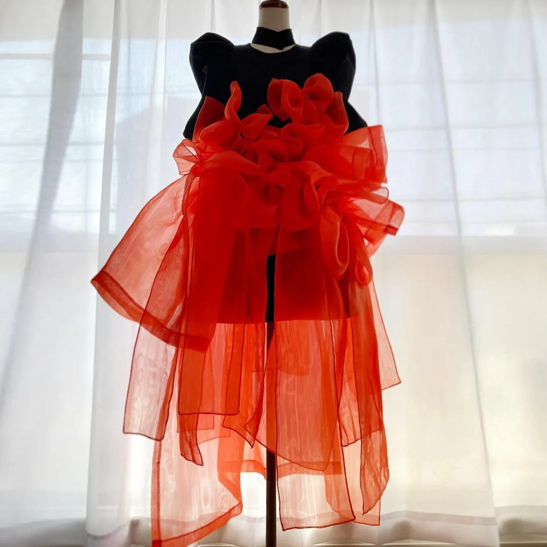 

Chic Handmade Ruffle Flower Women Summer Dresses Coral Red Organza Short Prom Party Gowns Custom Made Brithday Photography Dress