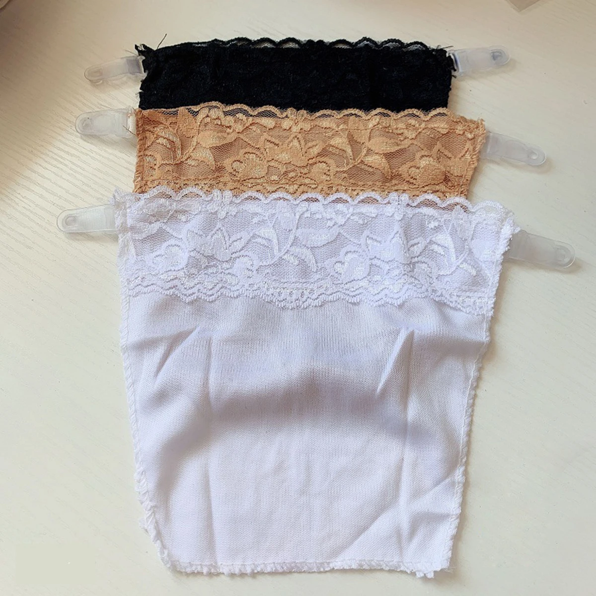 3Pcs Women's Lace Silk Cleavage Cover Up Camisole Breathable Invisibl Easy Clip-on Lace Mock Camisole Bras Anti-glare Clothes lace camisole tops