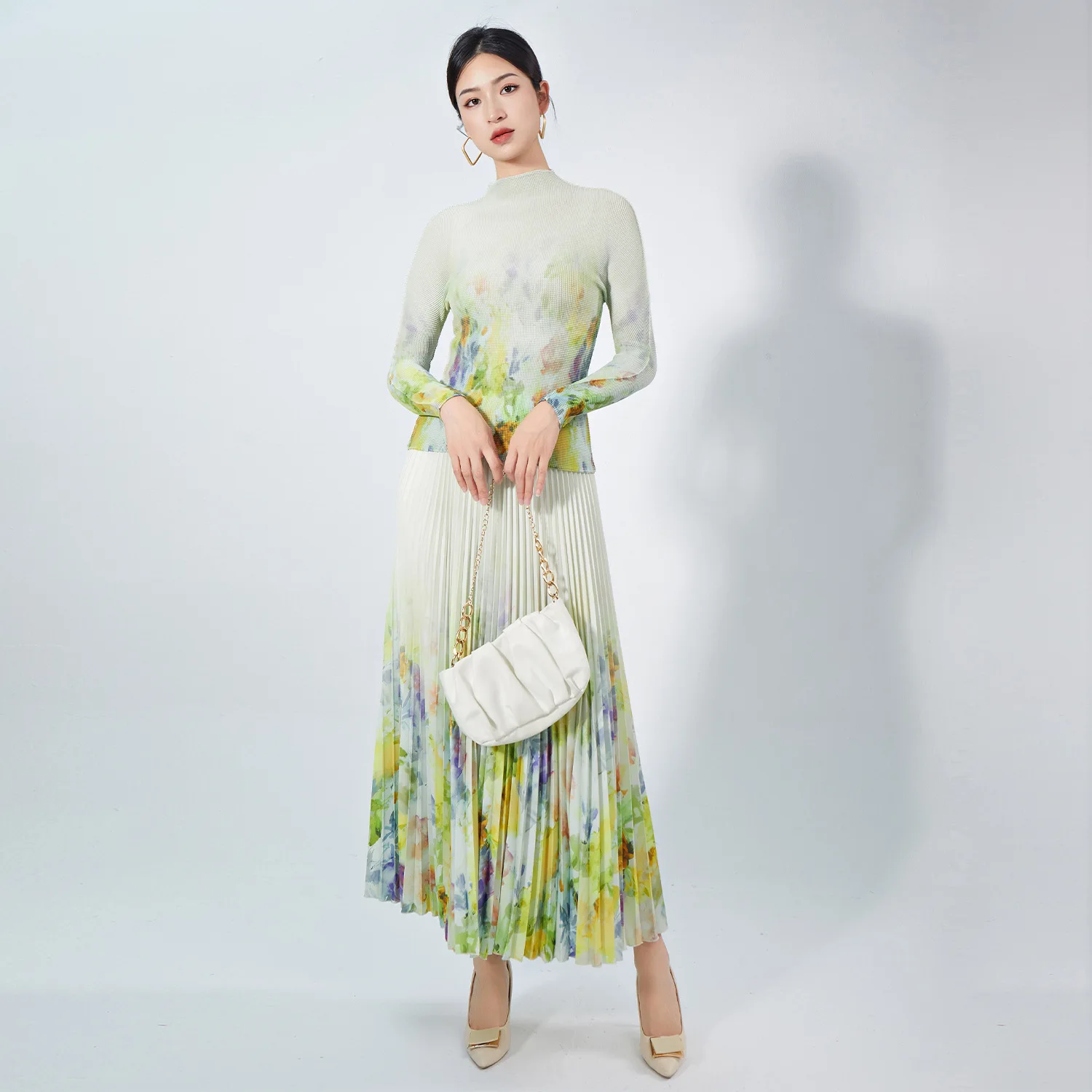 

Fashion temperament female pleated printed skirt two-piece set