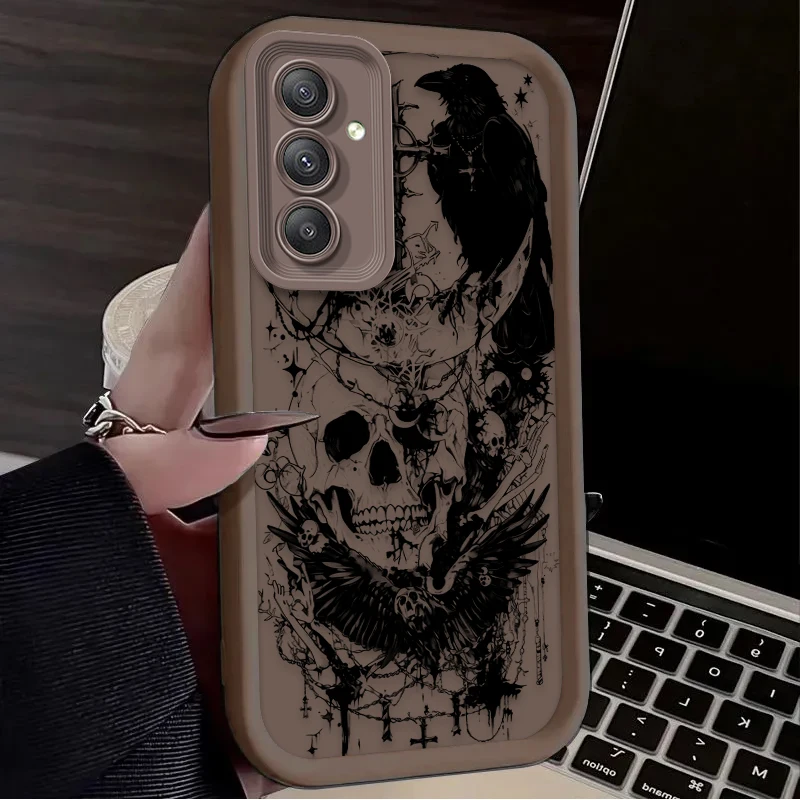 Skeleton Crow Design Phone Case - Stylish and Durable Protective Cover