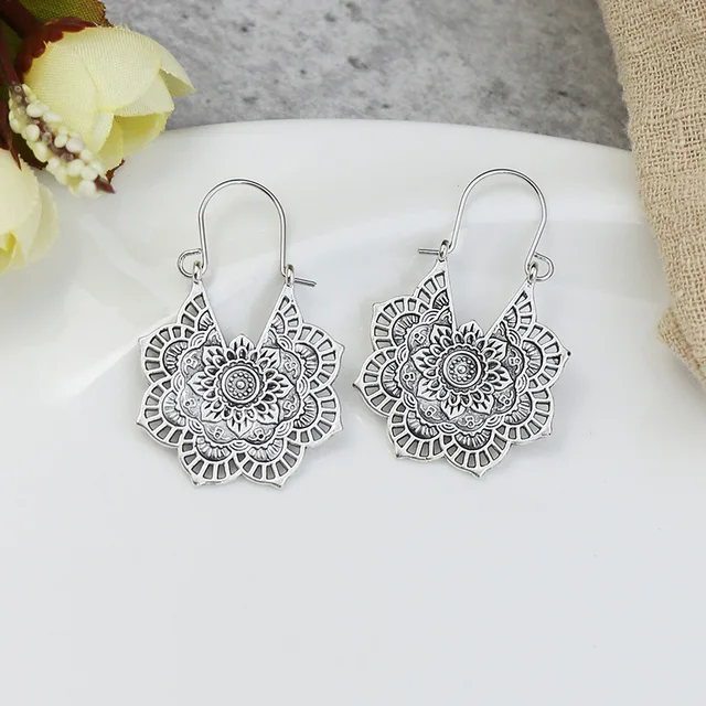 Exknl Fashion Vintage Drop Earrings For Women Alloy Crystal Ethnic Beads Boho Flower Earrings Colorful Dangle Earrings Jewelry 0339 vinatage silver