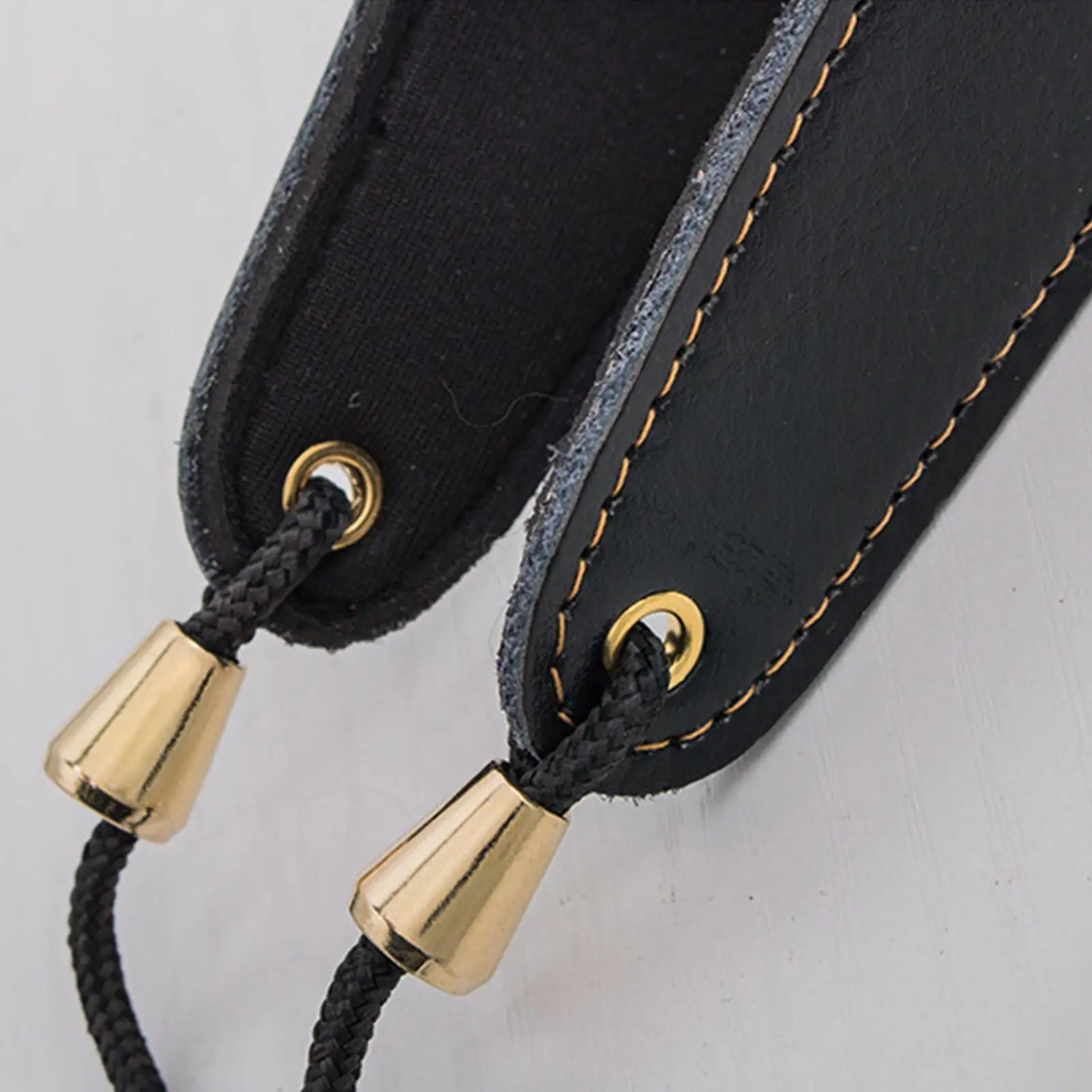 Leather Saxophone Neck Strap Music Instrument Adjustable Length Metal Hook Leather Padded for Tenor Saxophone Alto