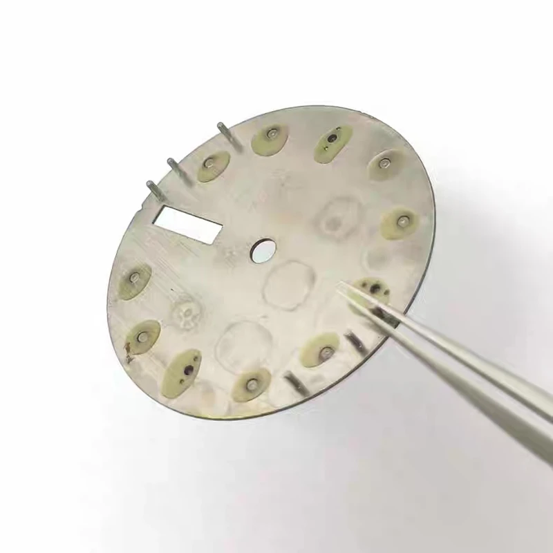 28,5 mm grün leuchtendes Doppelkalender-weißes mattiertes Zifferblatt + Benz Lightning-Zeigeruhr-Zubehör, passend für mechanisches NH36-Uhrwerk – Detail 2
