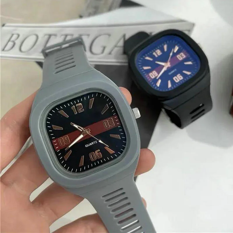 Рисунок 4 - Модные электронные наручные часы для мужчин и женщин