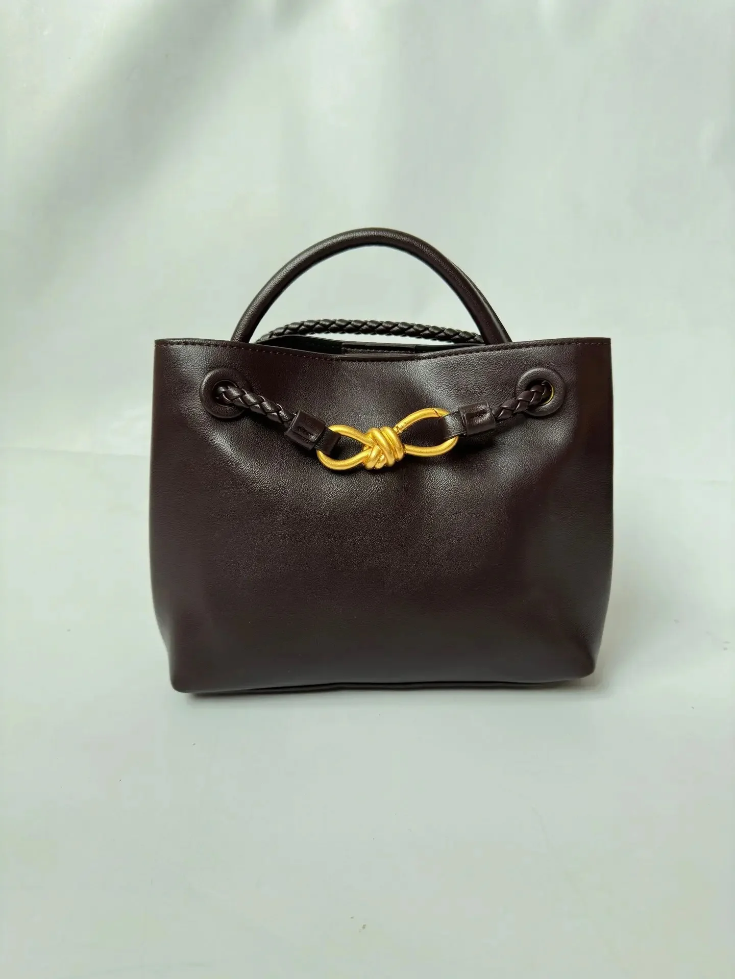 thumbnail image 1 of Bolso de mano para viajeros de gran capacidad tejido clásico Andiamobow, stock de fábrica, recién llegado, otoño/invierno 2020, 1 of 5