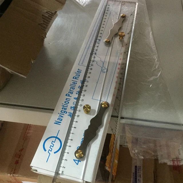 Règle Parallèle De Navigation Maritime Pour Le Dessin De Bateaux