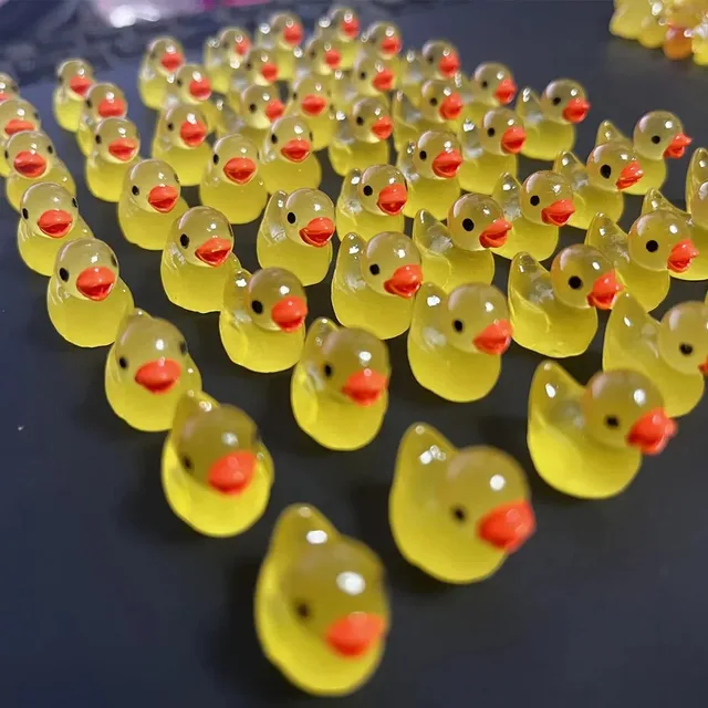 50PCS Glowing
  Mini Resin Little Ducks: Moss Microlandscape Garden Accessories - Image 4