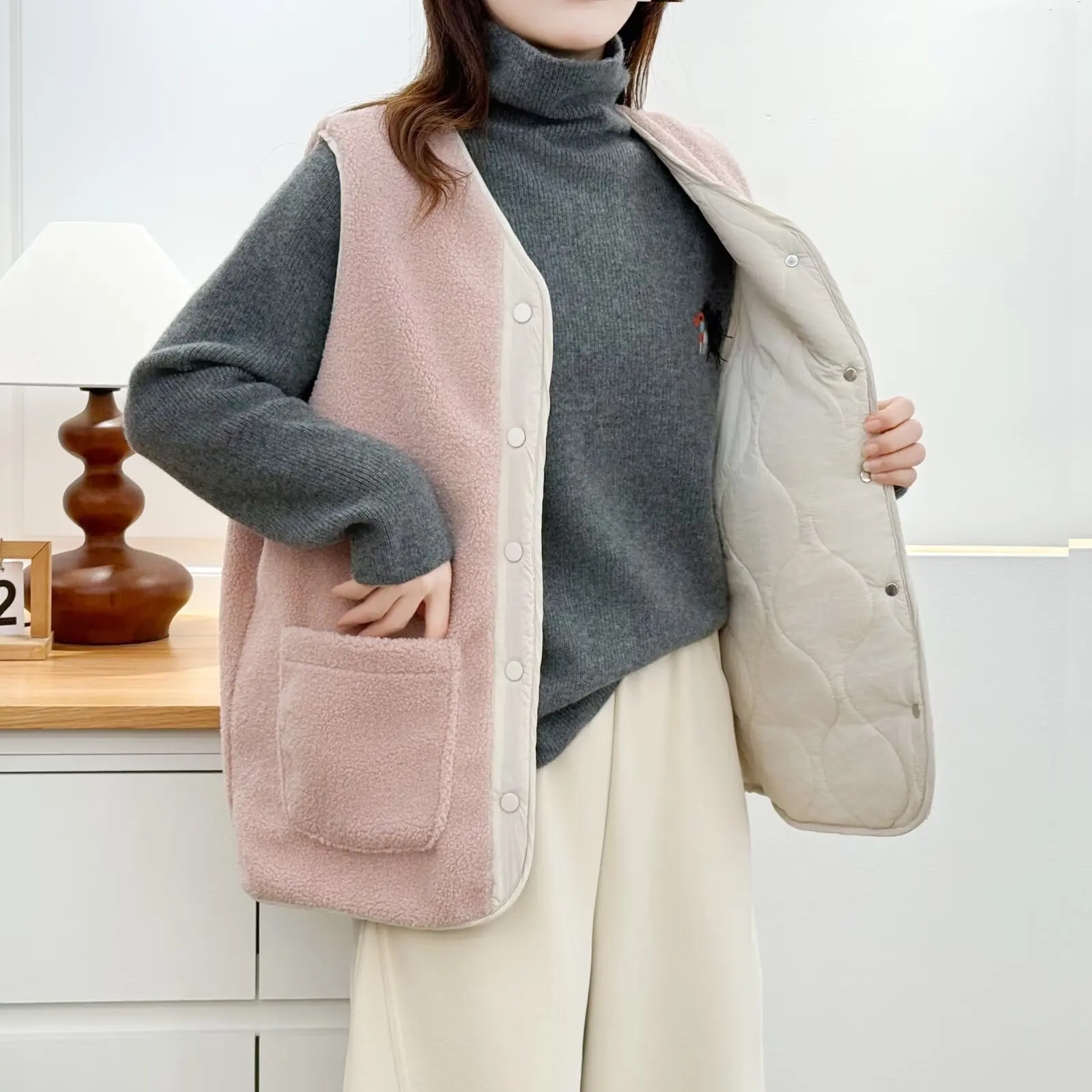 XXXXL Fashion Plus Size Women's Coat New Autumn Winter Simple V-neck Quilted Vest Two On Both Sides Casual Fleece Waistcoat 8255