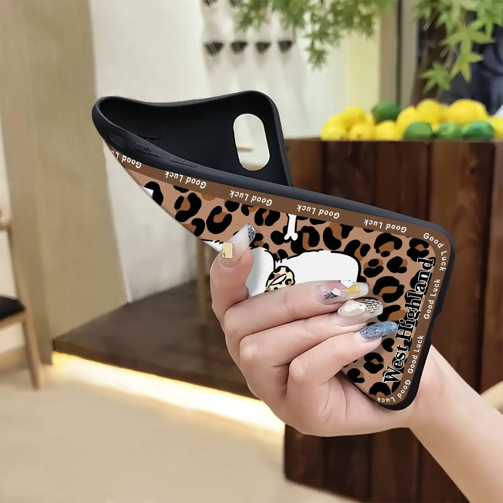 Charming Cartoon Anti-Knock Dirt-Resistant Shockproof Phone Case