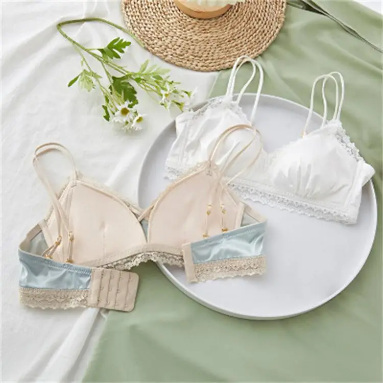 Women's Sexy Lingerie Gathered Thin Bra Girls Wireless Comfortable Triangle Cup Bralette Push Up Breathable Invisible Brassiere