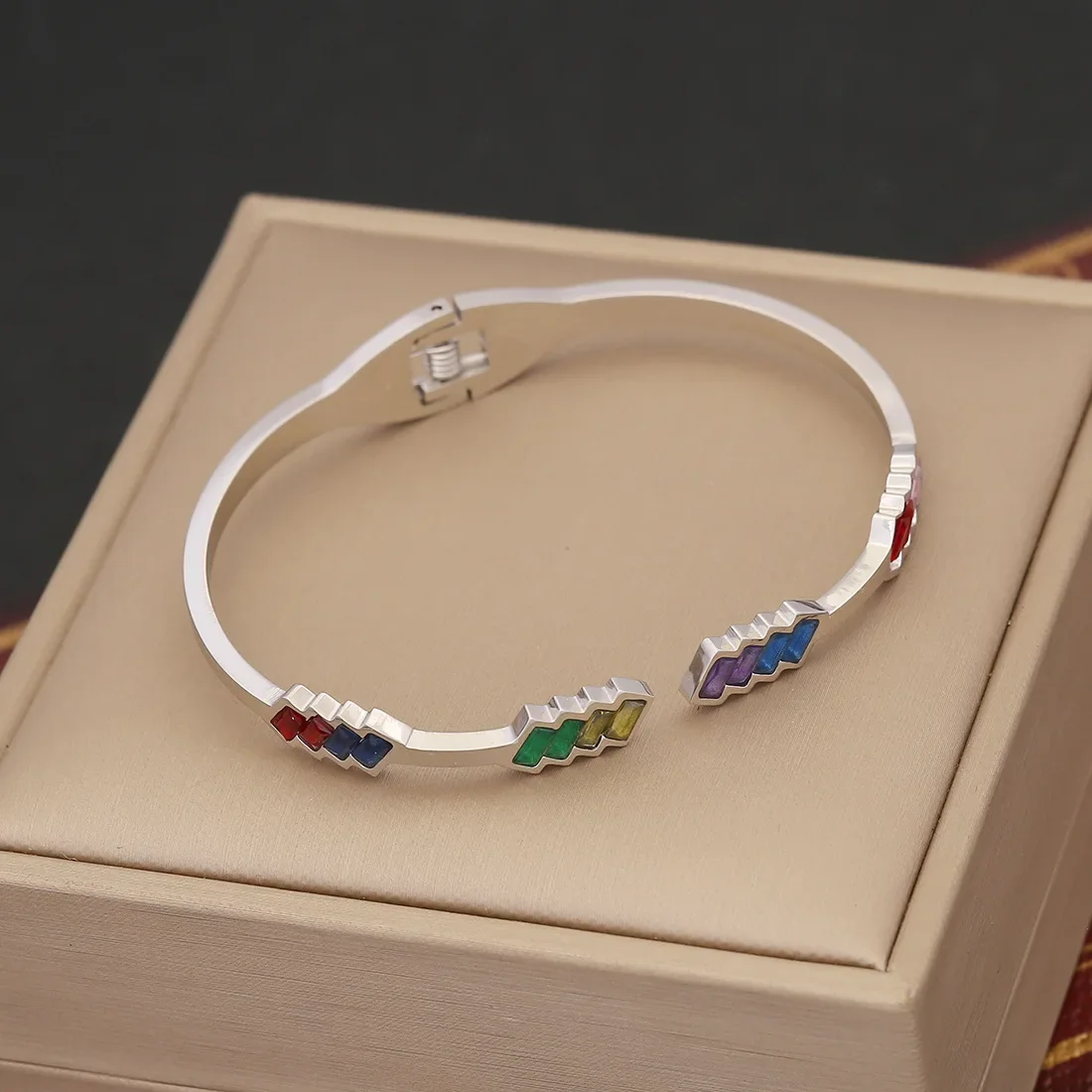 316L Stainless Steel Silver Zircon Eye Bangle Bracelet for Women High Quality Non fading Wrist Jewelry Party Gift Wholesale