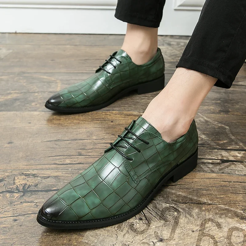 Men  New Derby Leather Shoes Pointed New PU Plaid Classic Leather Shoes Black Green 38-48 Men's Formal Shoes