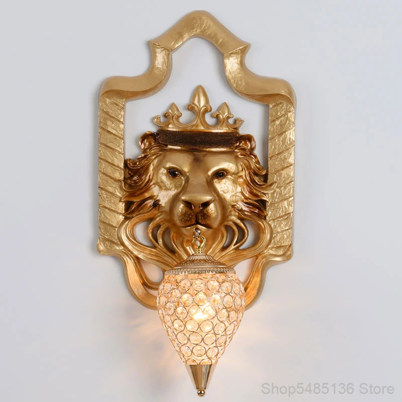 

Европейская полимерная светодиодная настенная лампа в форме льва для украшения гостиной, спальни, бара, лофта, Декор, хрустальное настенное бра светильник ветительные приборы для ванной комнаты