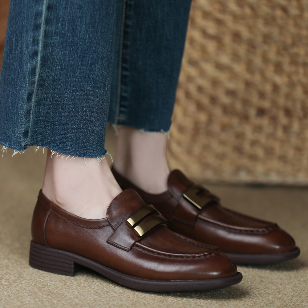 

Ladies Flat Shoes Cowhide Real Leather Retro Style Handmade Loafers With Sequined Round Toe Spring Simple Shoes Woman Flats