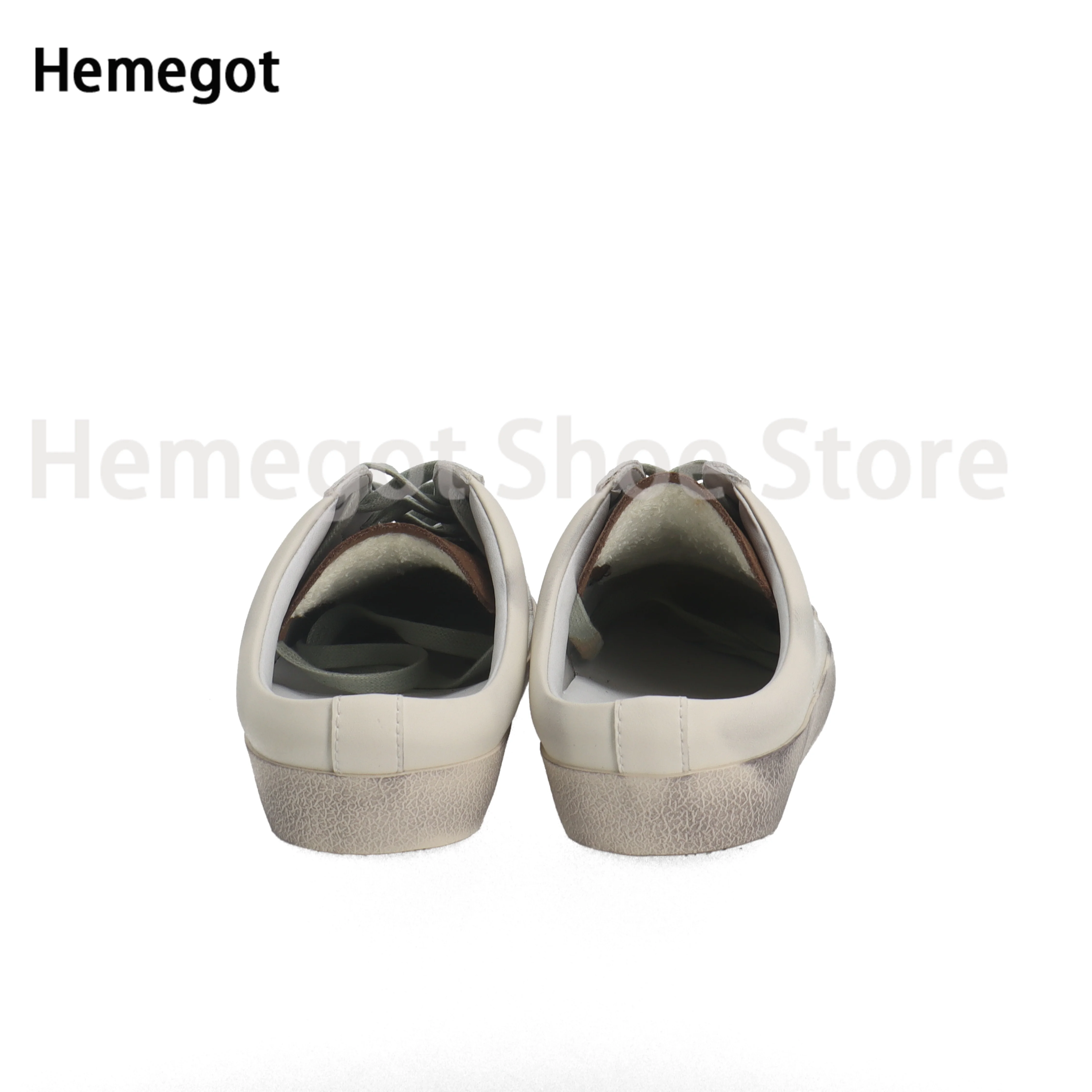 Рисунок 6 - Мужские кроссовки на шнуровке