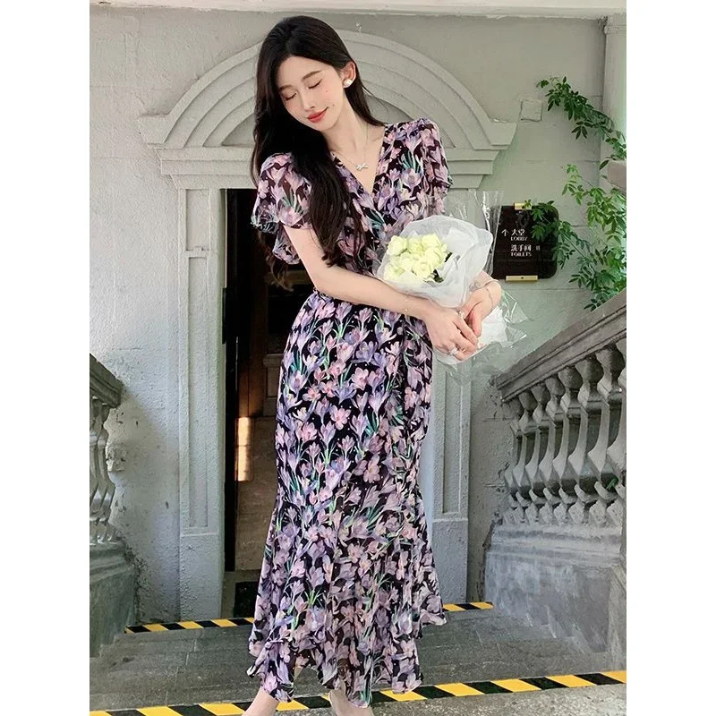 

Gentle Style Summer New Floral DressVCollar Chiffon Women's Clothing Retro French Printed Fishtail Tea Dress