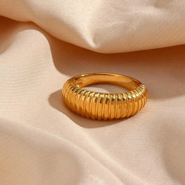 Ladies Gold Finger Rings, Affordable Prices, Barrackpore, India
