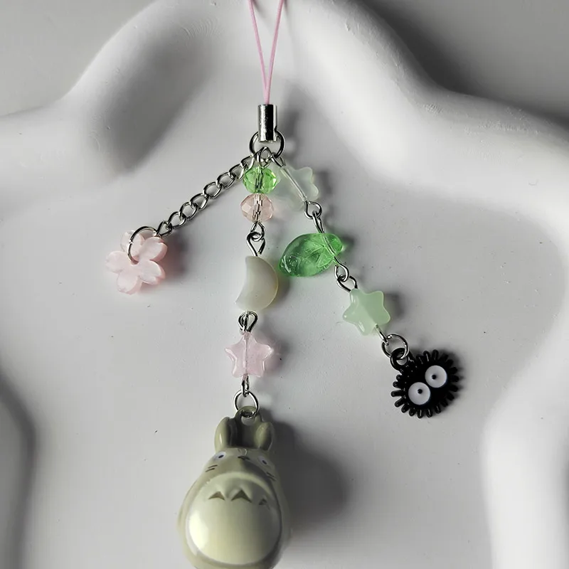 Handmade four leaf clover beaded phone charm y2k leaf fairy keychain