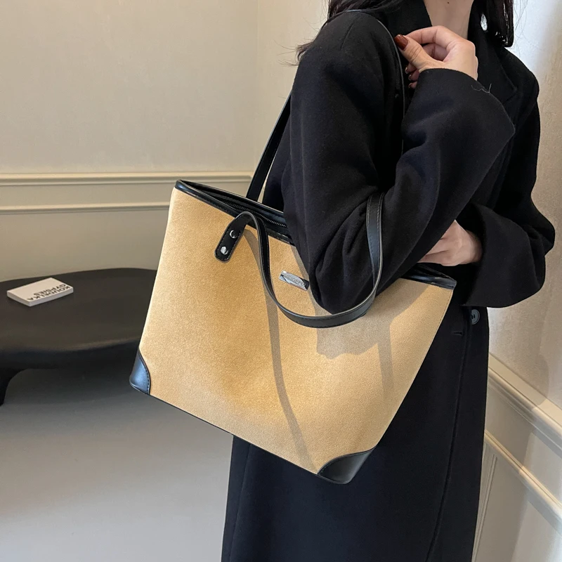 Women Suede Shoulder Bag Vintage Suede Tote Handbags Autumn and Winter Women's Bag Lady Casual Commuter Bags Travel Shopping Bag