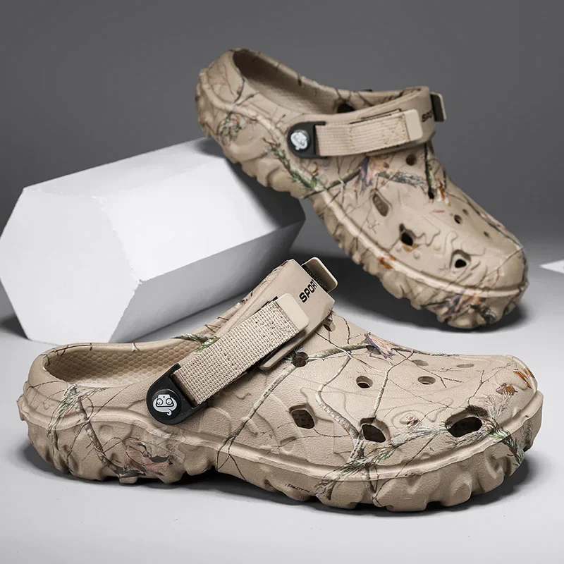 Summer Beach Slippers Men 2024 Men Summer Clogs for men Outdoor Slide Sandals Man Garden Shoes Male Summer Clogs