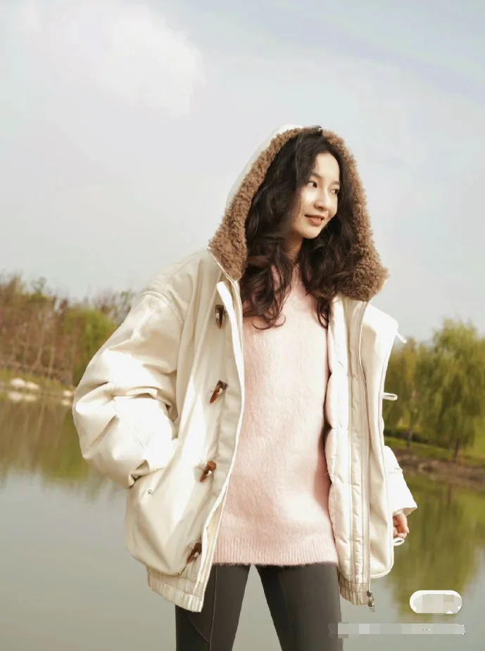 

Korean Designer Fashion Brand 2023 Winter/Autumn Women Coat Goose Down Thickened Warm Leather Jacket Collar High Quality Luxury
